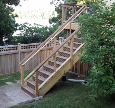 Sturdy stairs to second level deck